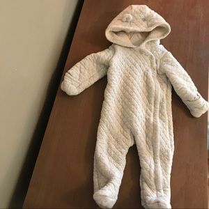 Carter’s Quilted Unisex Bear Bunting